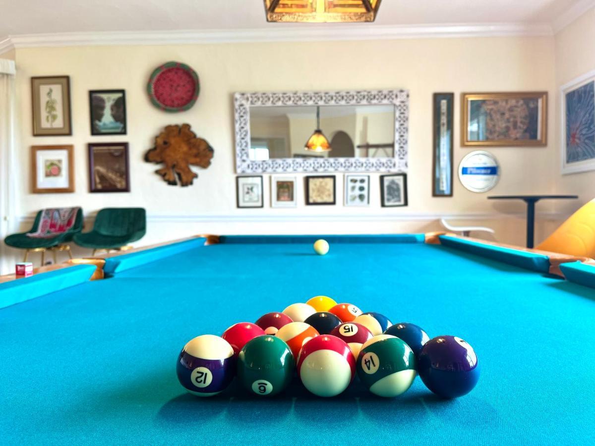 Spacious Renovated Petaluma Home- Pool Table, Fire Pit, Parking Eksteriør bilde